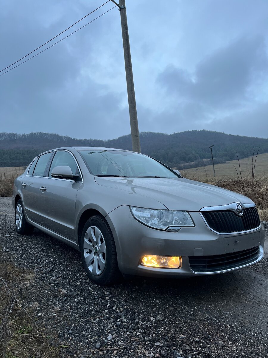 Predám Škoda Superb 2010 - 4