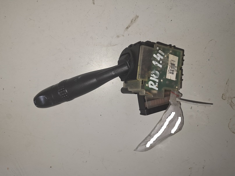 Prepínacie páčky Kia Rio II - 4