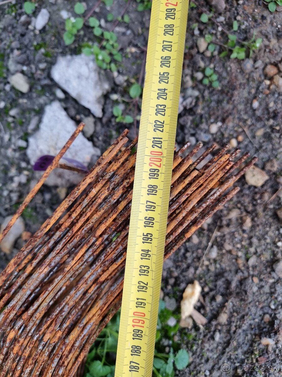 Predám kovový dištančný pás - 4