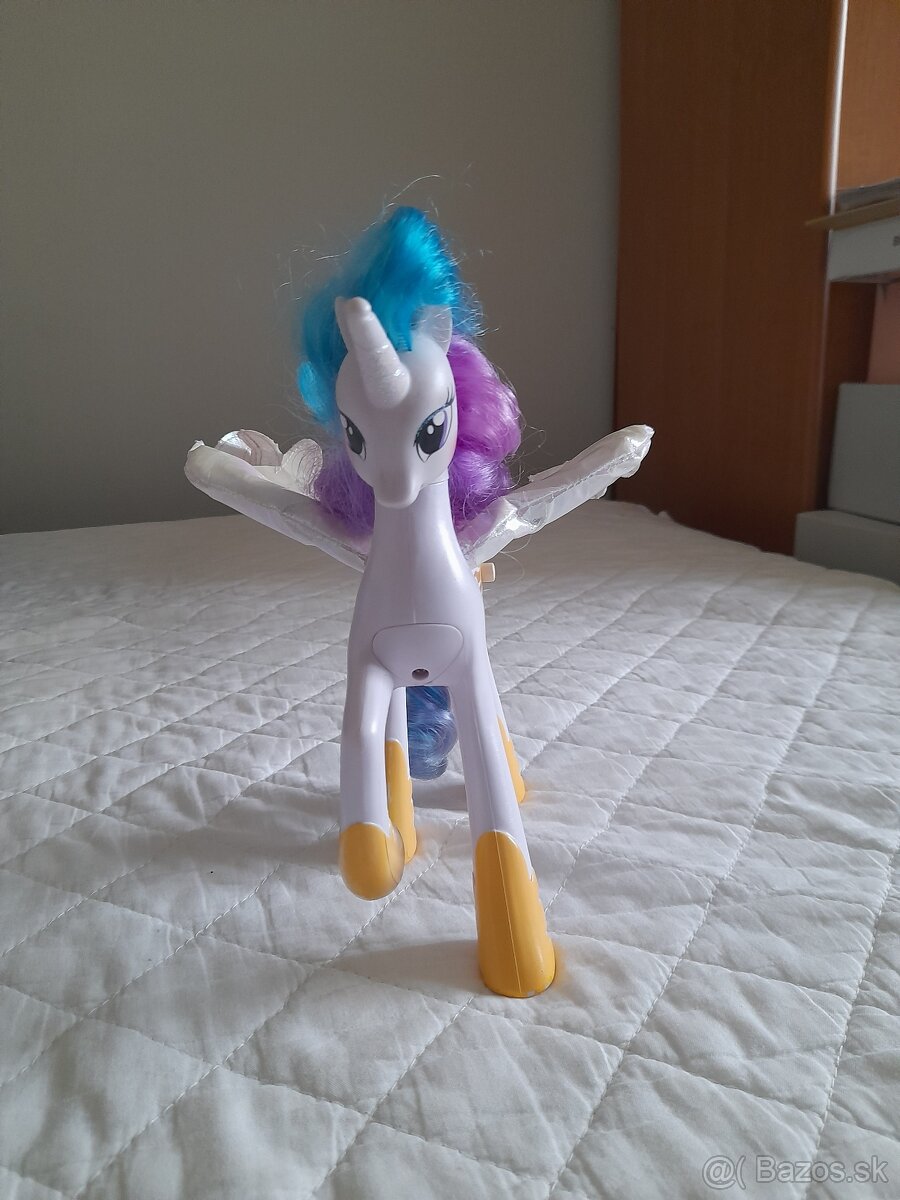 My little pony, bábika LAMAZE - 4