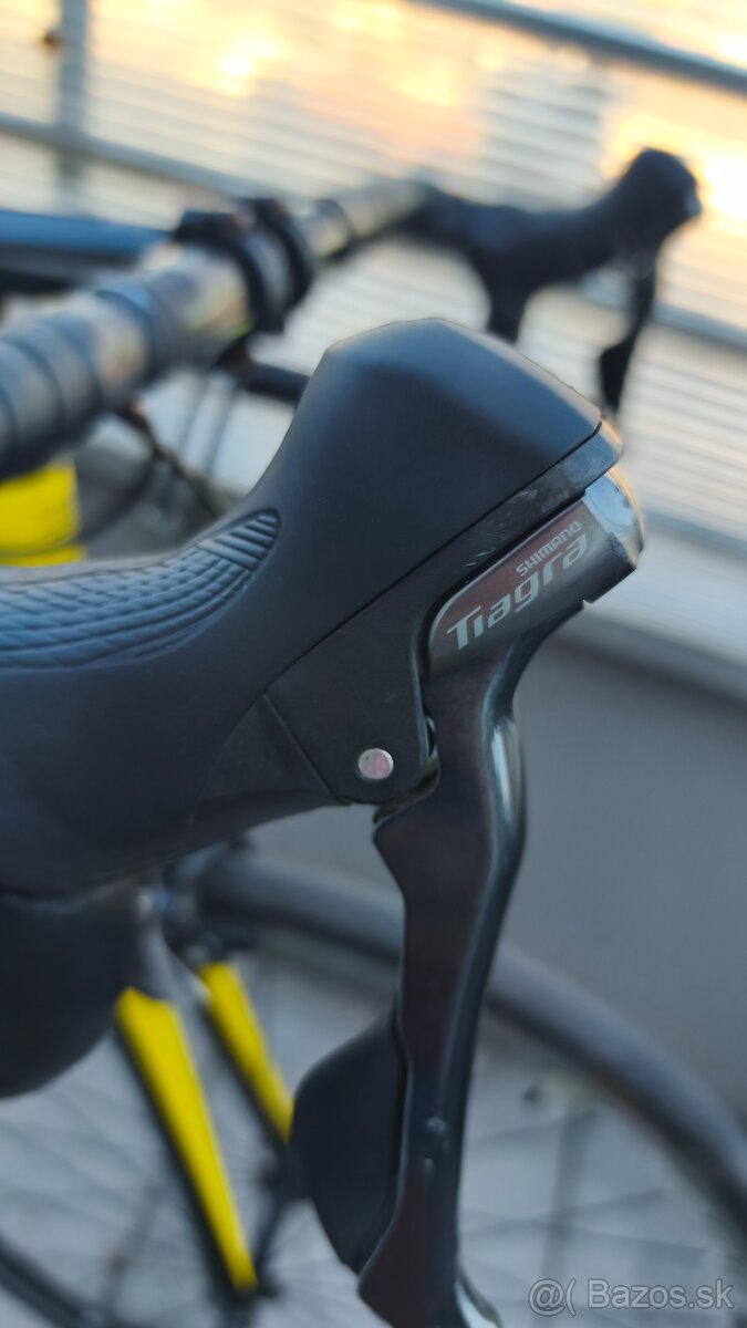 Karbonovy cestny bicykel zn. Boardman - 4