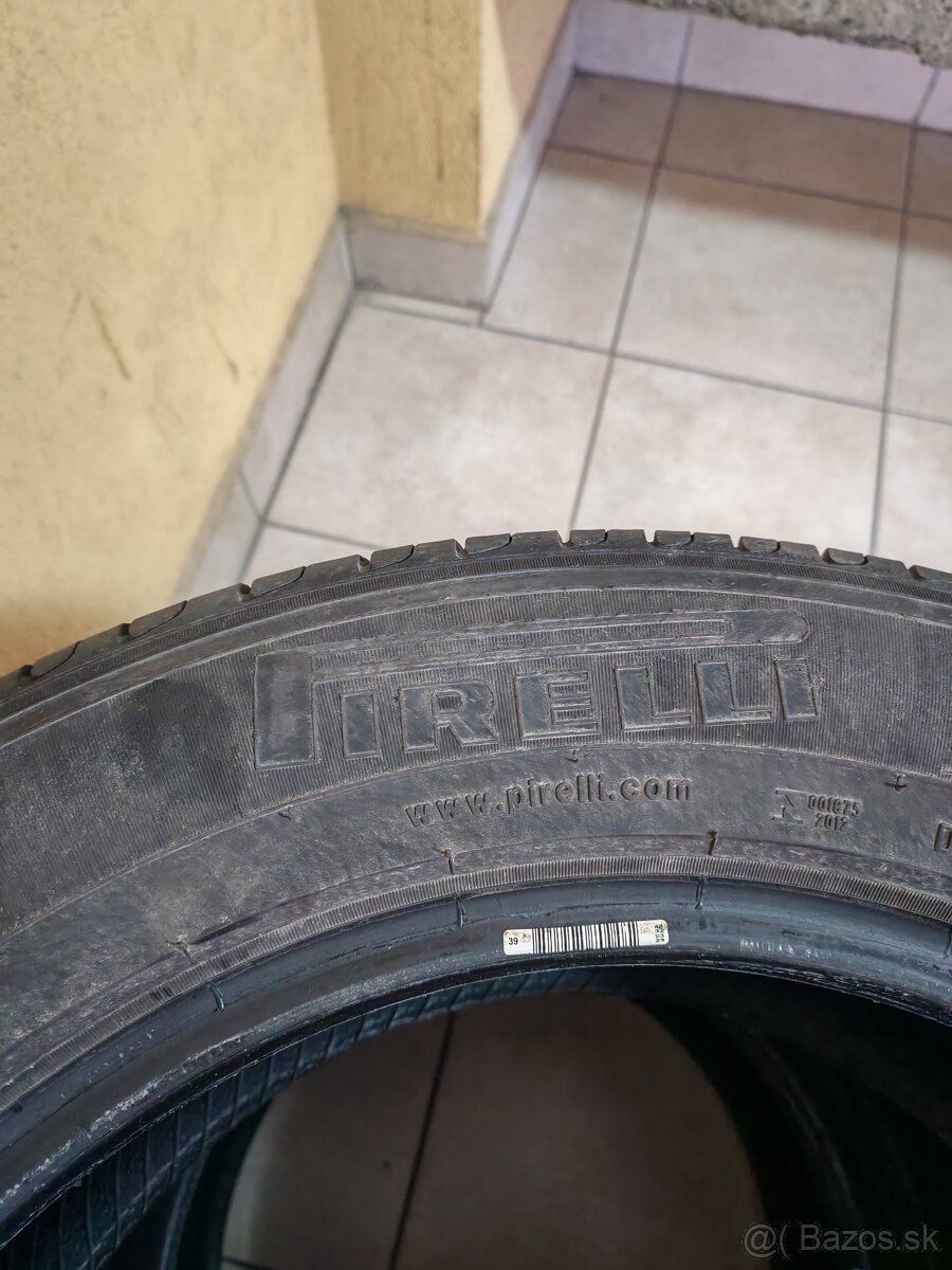 235/55 R17 Pirelli Scorpion - 4