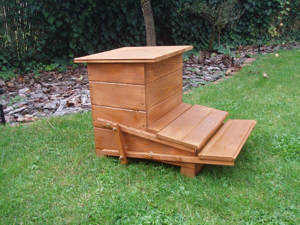 Našlapné krmítko pre sliepky - 4