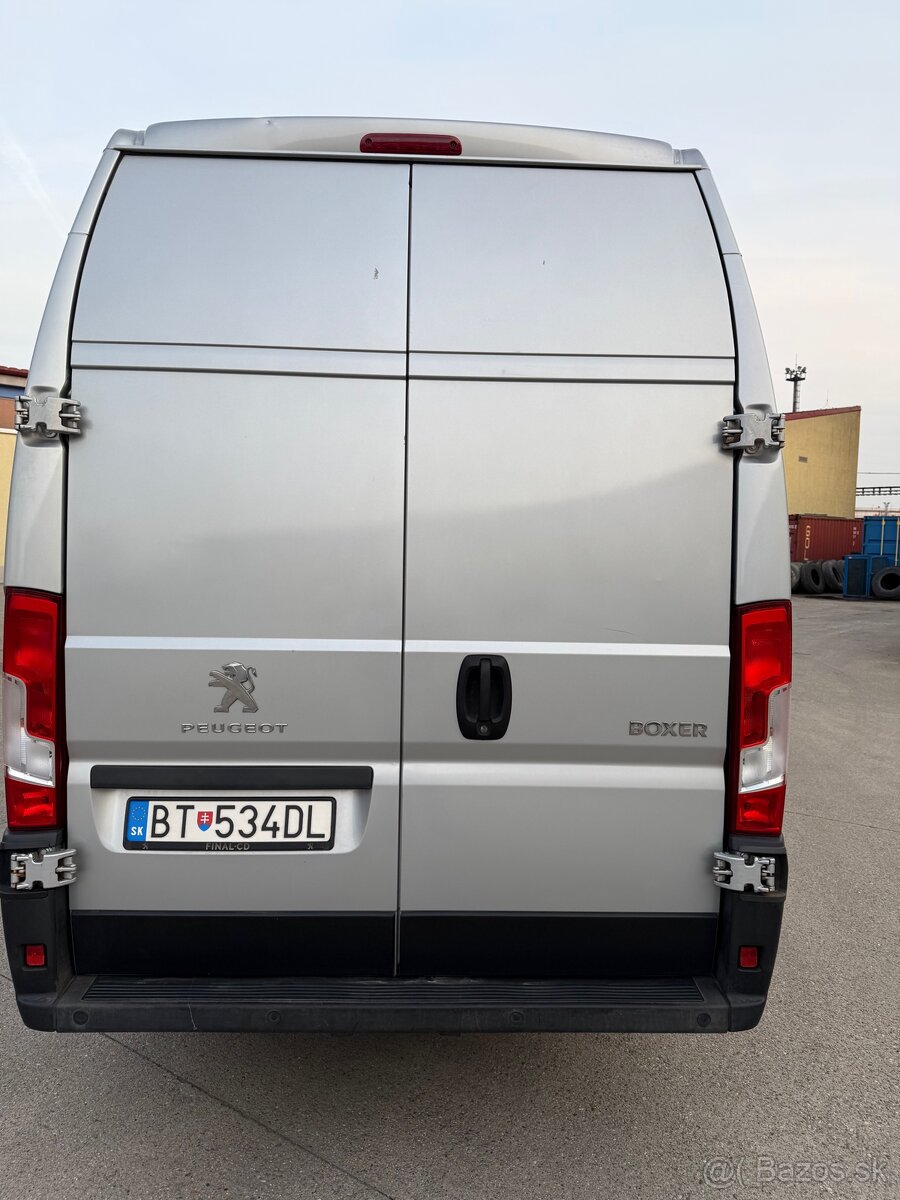 Peugeot boxer 2.2 - 4