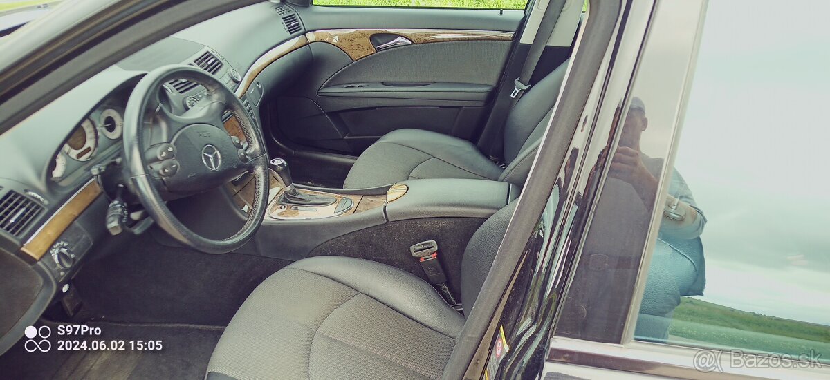 Mercedes-Benz E220 cdi - 4