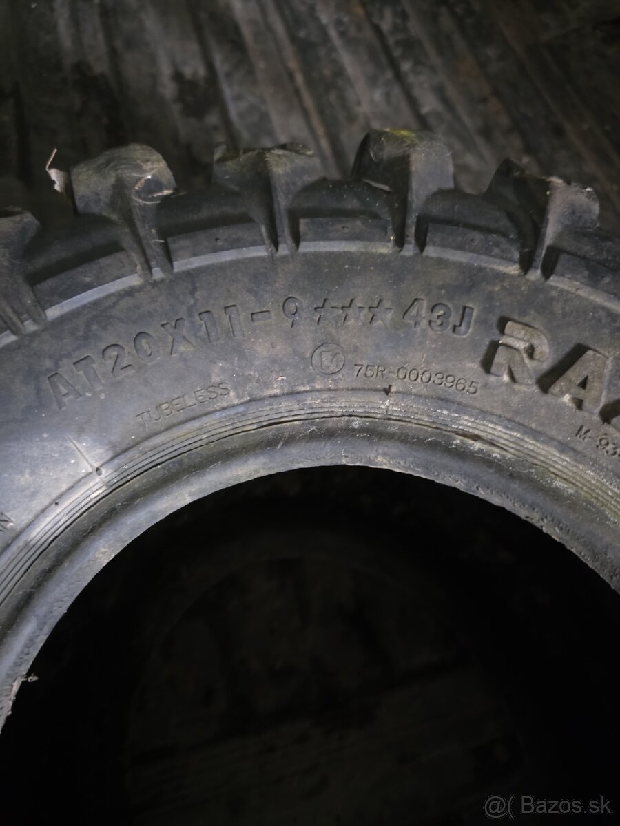 Maxxis - 4