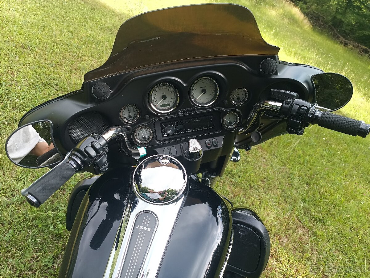 Harley Davidson Street glide - 4
