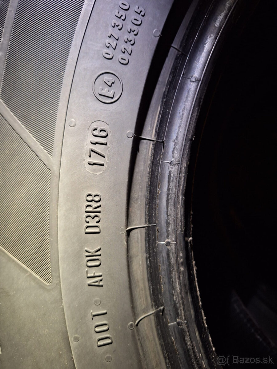 Predám plechové disky a pneumatiky na Nissan Navara - 4