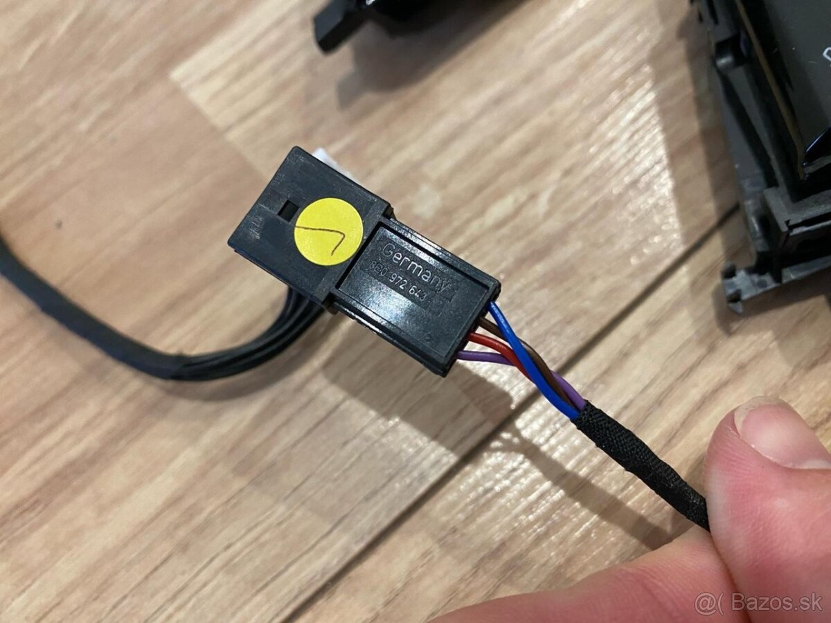 MULTIFUNKCNE TLACIDKA VOLANTU AUDI - 4