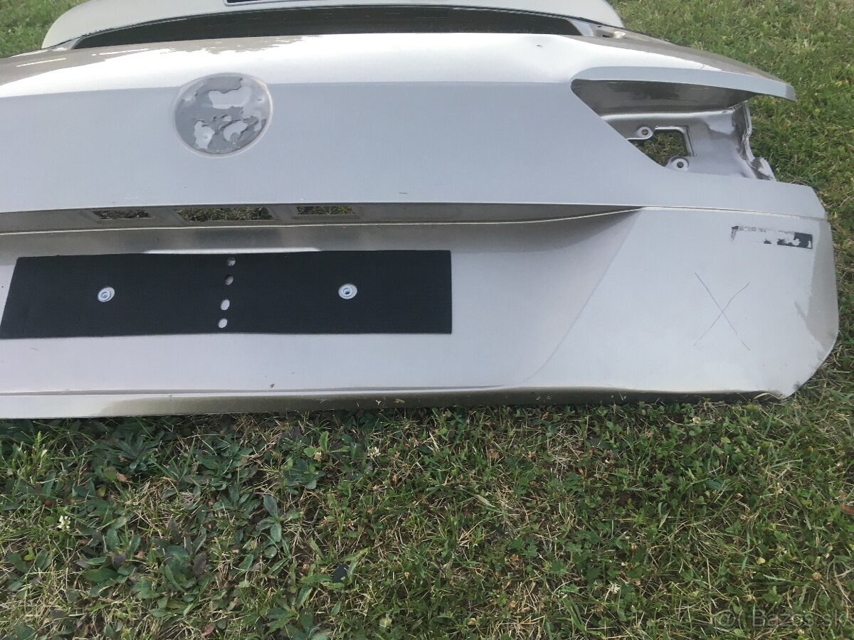 Zadná kapota - 4