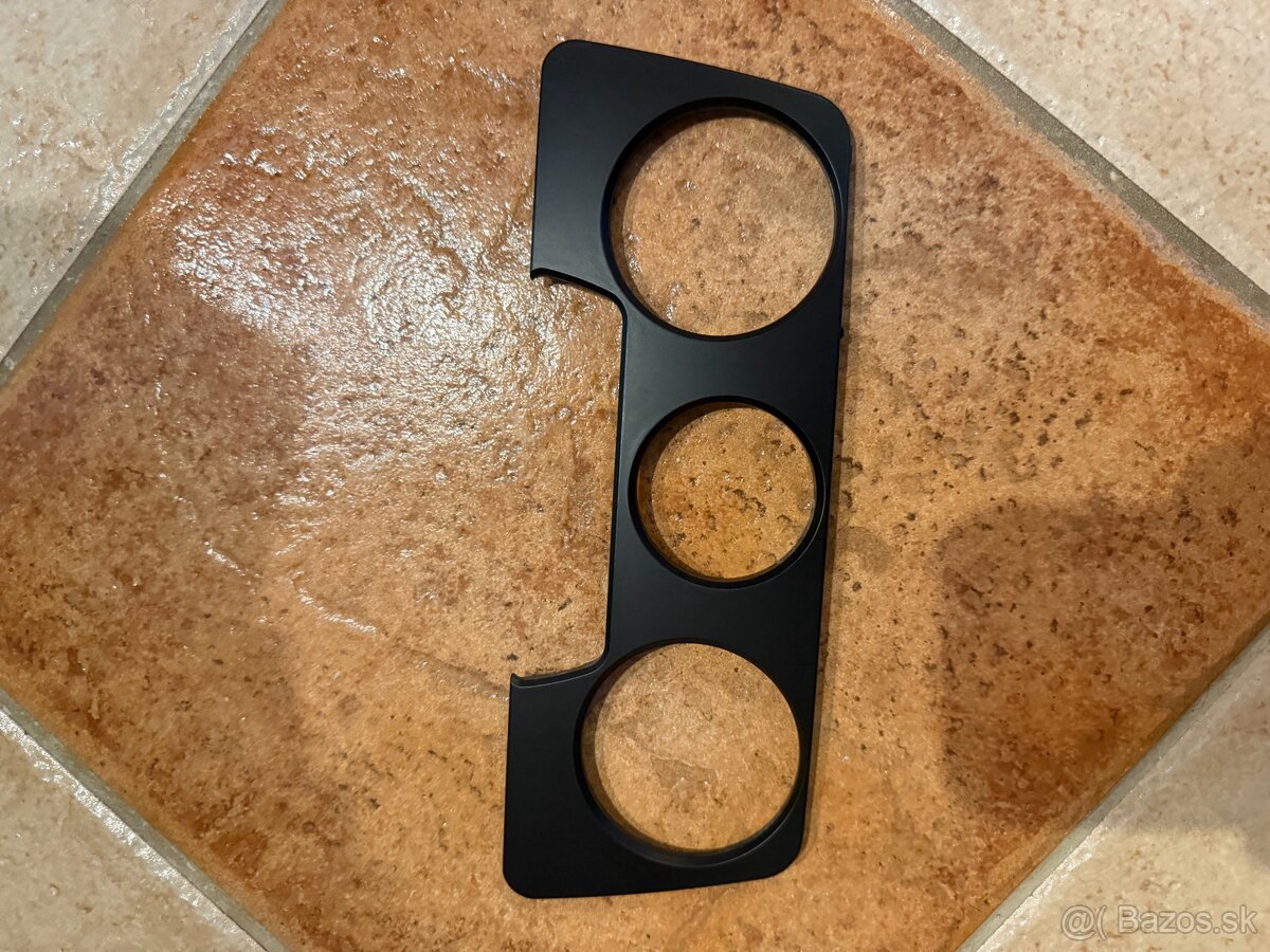 Kritky radia Octavia 2 - 4