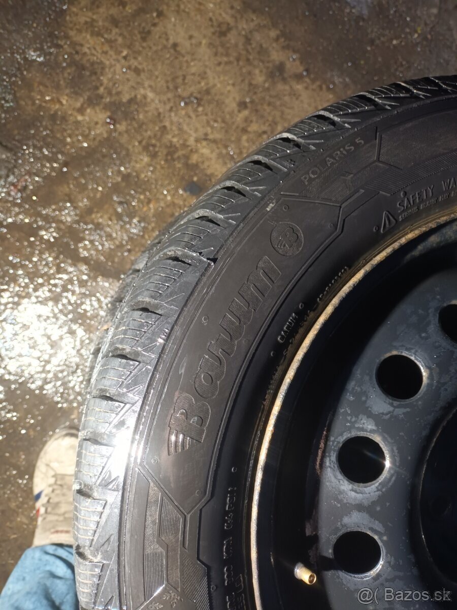 zimní Barum 185/65 R15 - 4