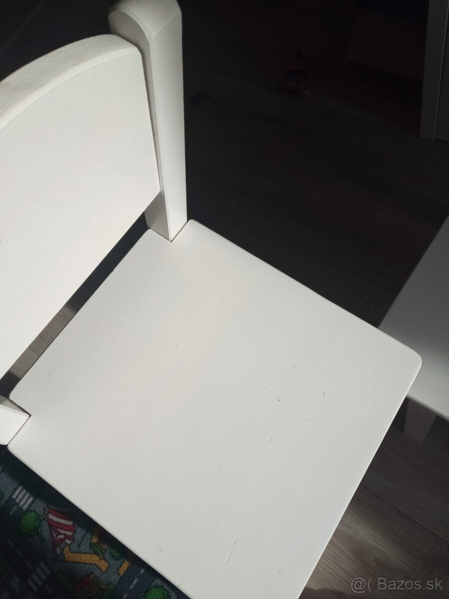 Detský stôl a stoličky - 4