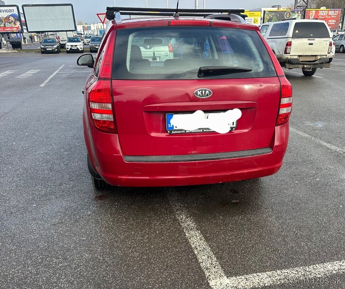 Predám Kia Ceed 1.6CRDI SW - 4
