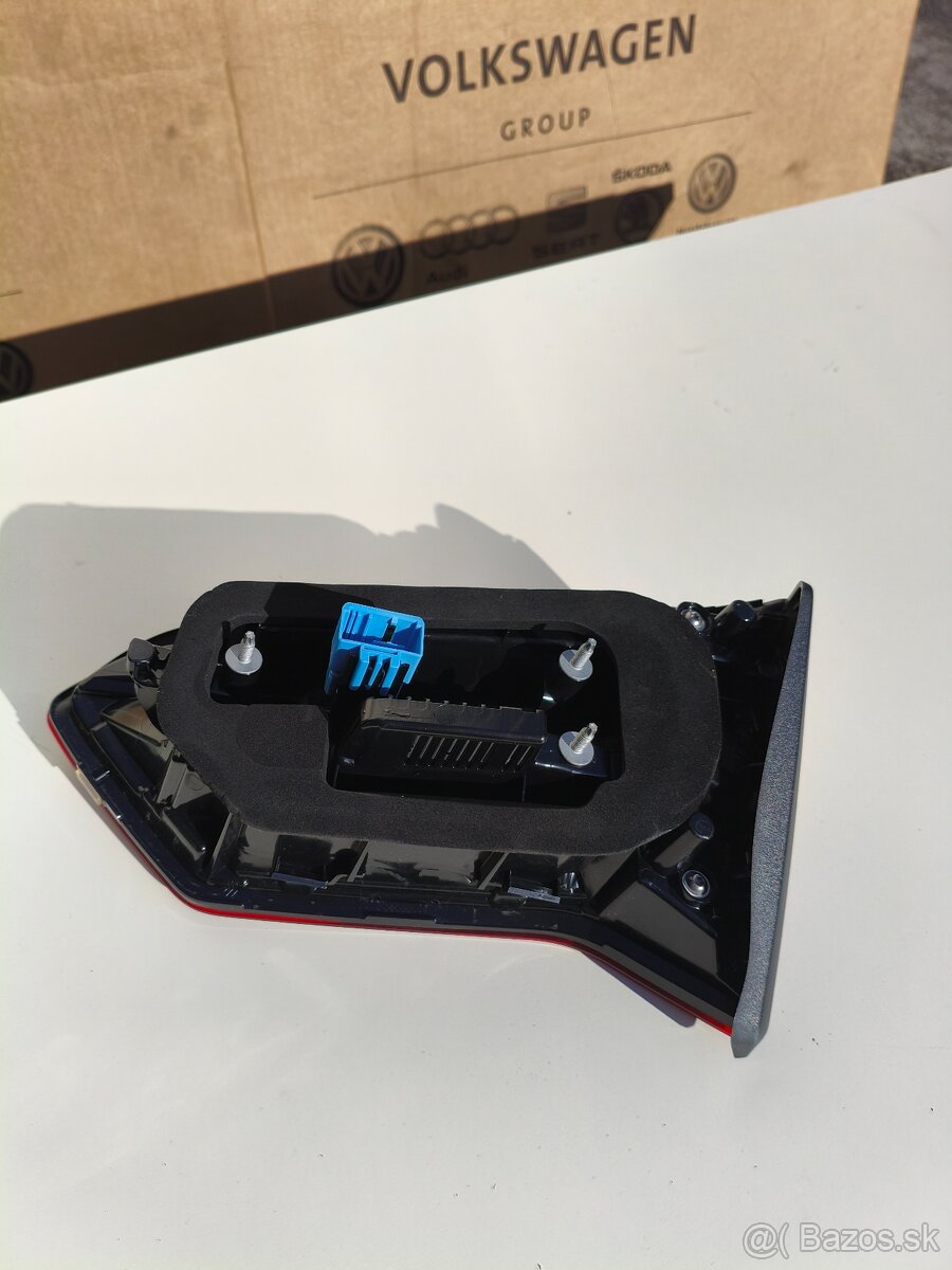 Predám zadné svetlá na vw T-Roc - 4