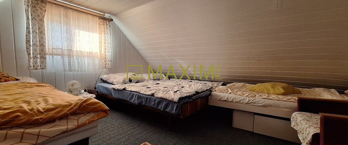 Záhradná chata v obci Sološnica - 4