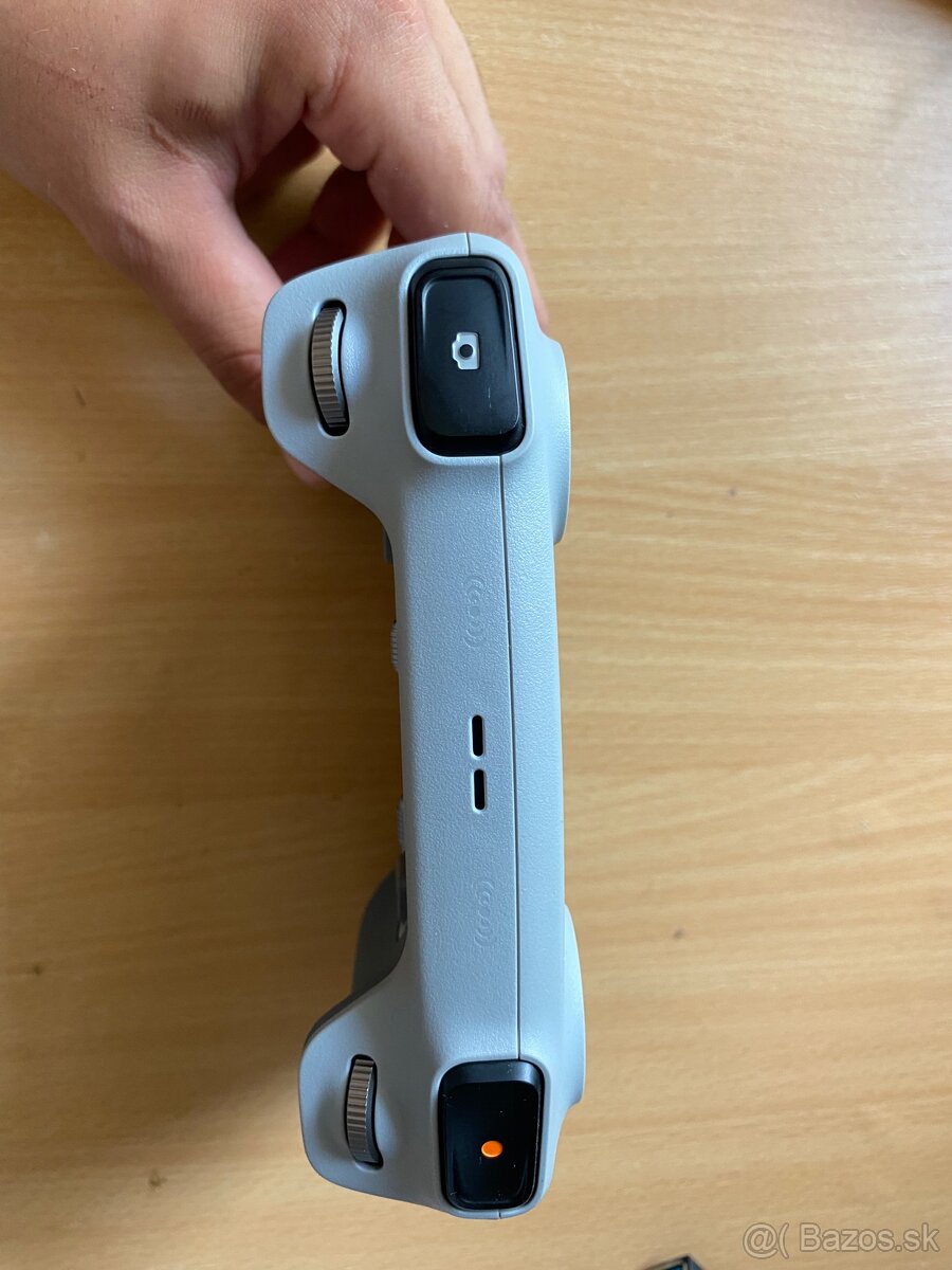 DJI RC (Model RM330) - 4