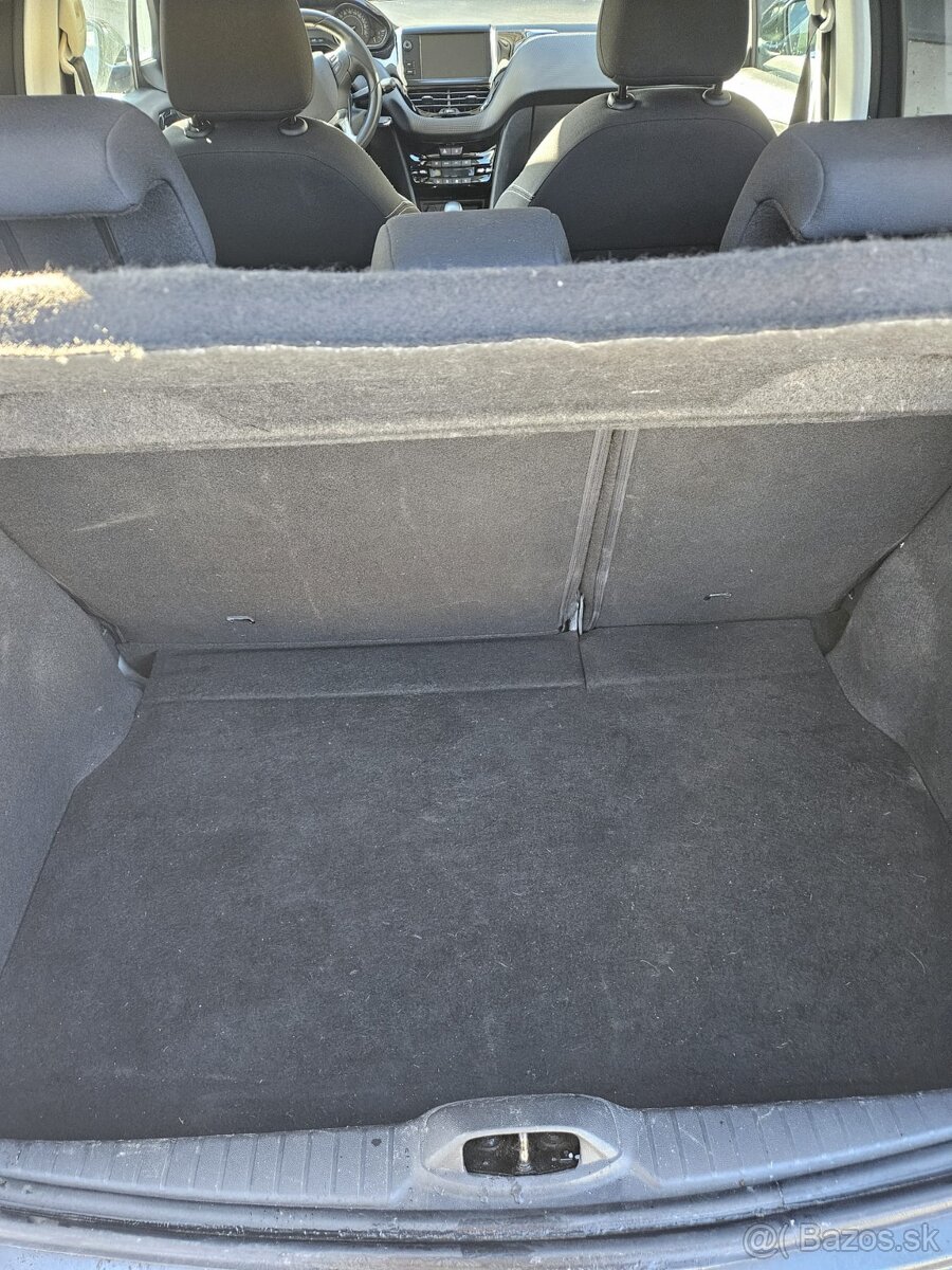 Predám Peugeot 208 - 4