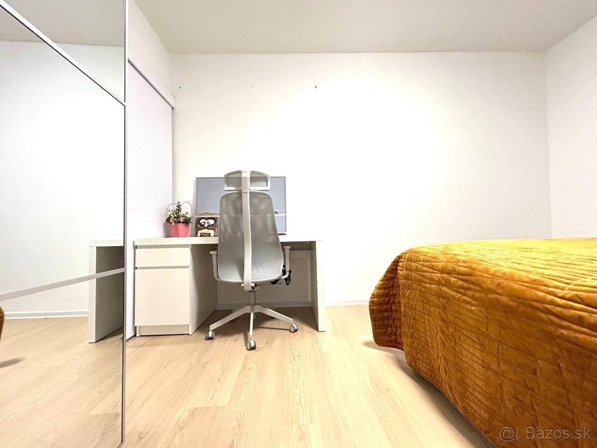 Utulny 1-izb byt blizko centra - 4