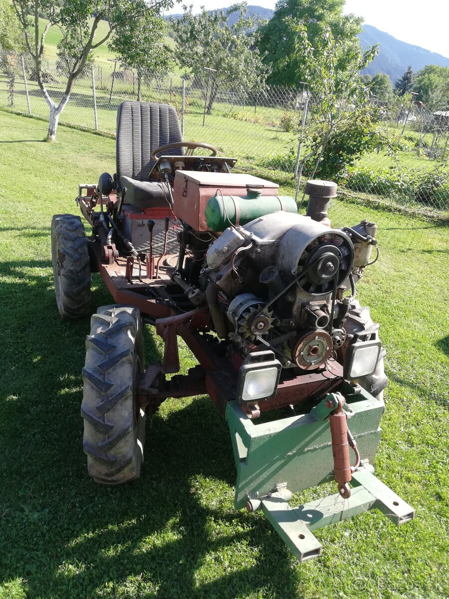 4x4 malotraktor domácej výroby - 4