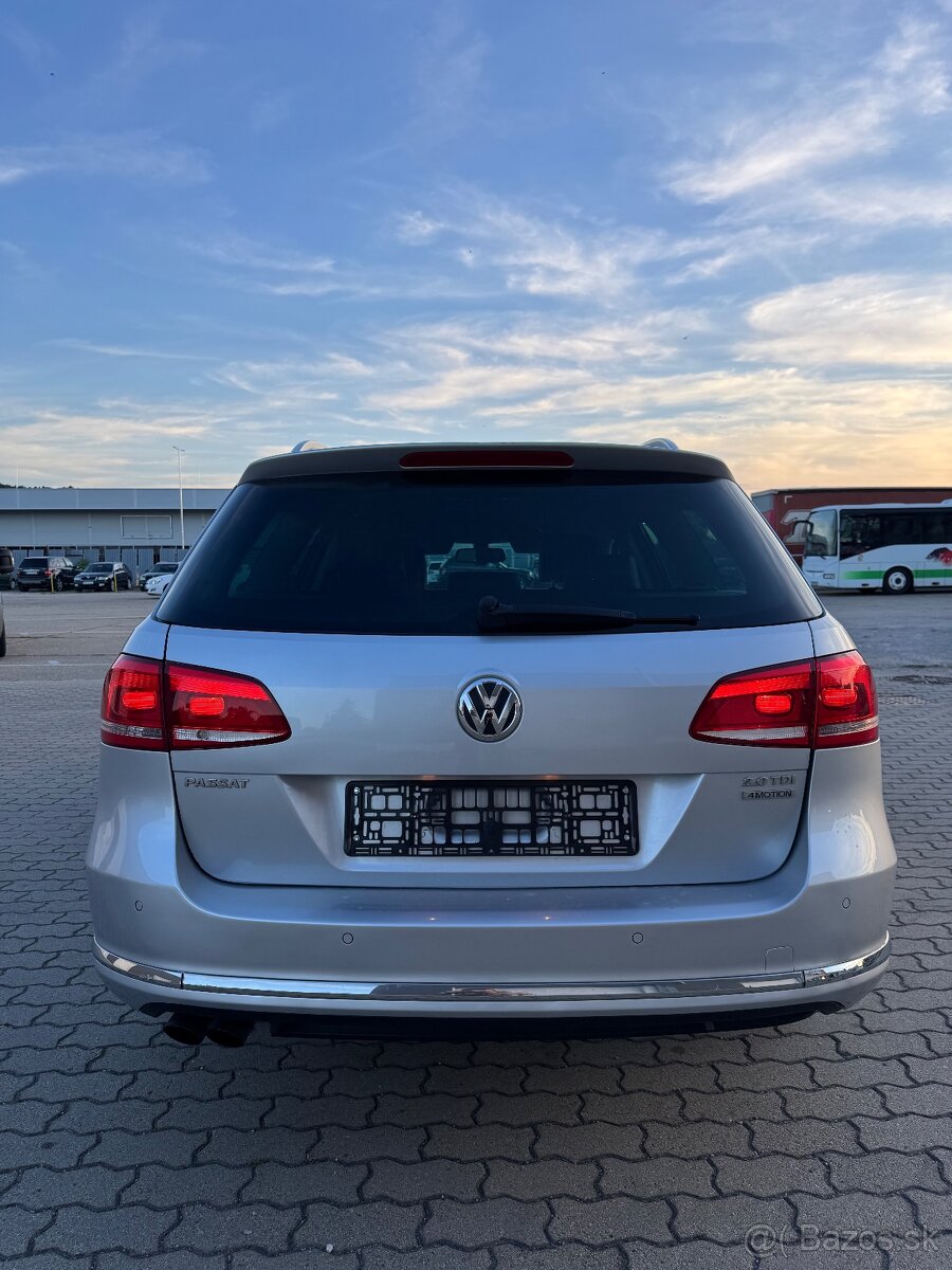 Volkswagen Passat Highline - 4