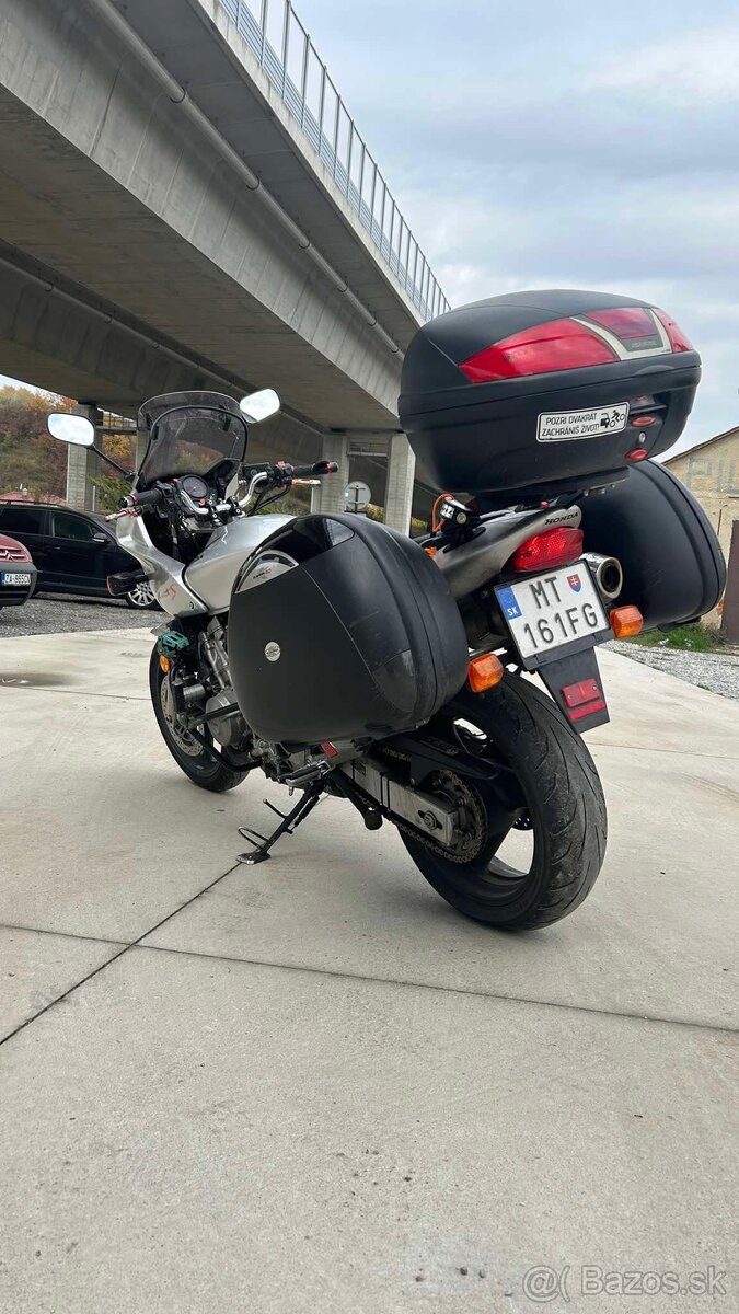 vymením Honda horned 600