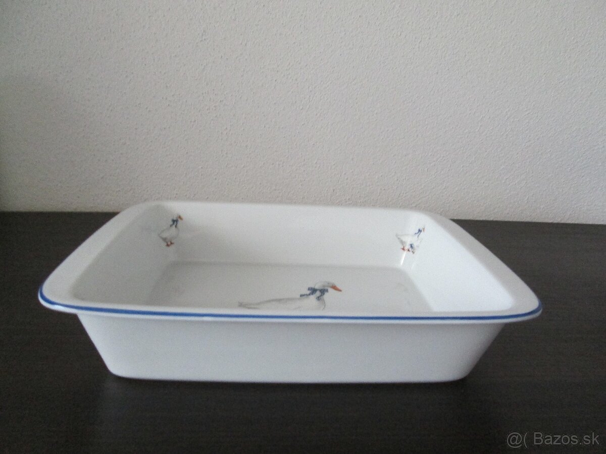 Súprava tanierov pre 3 osoby - 4