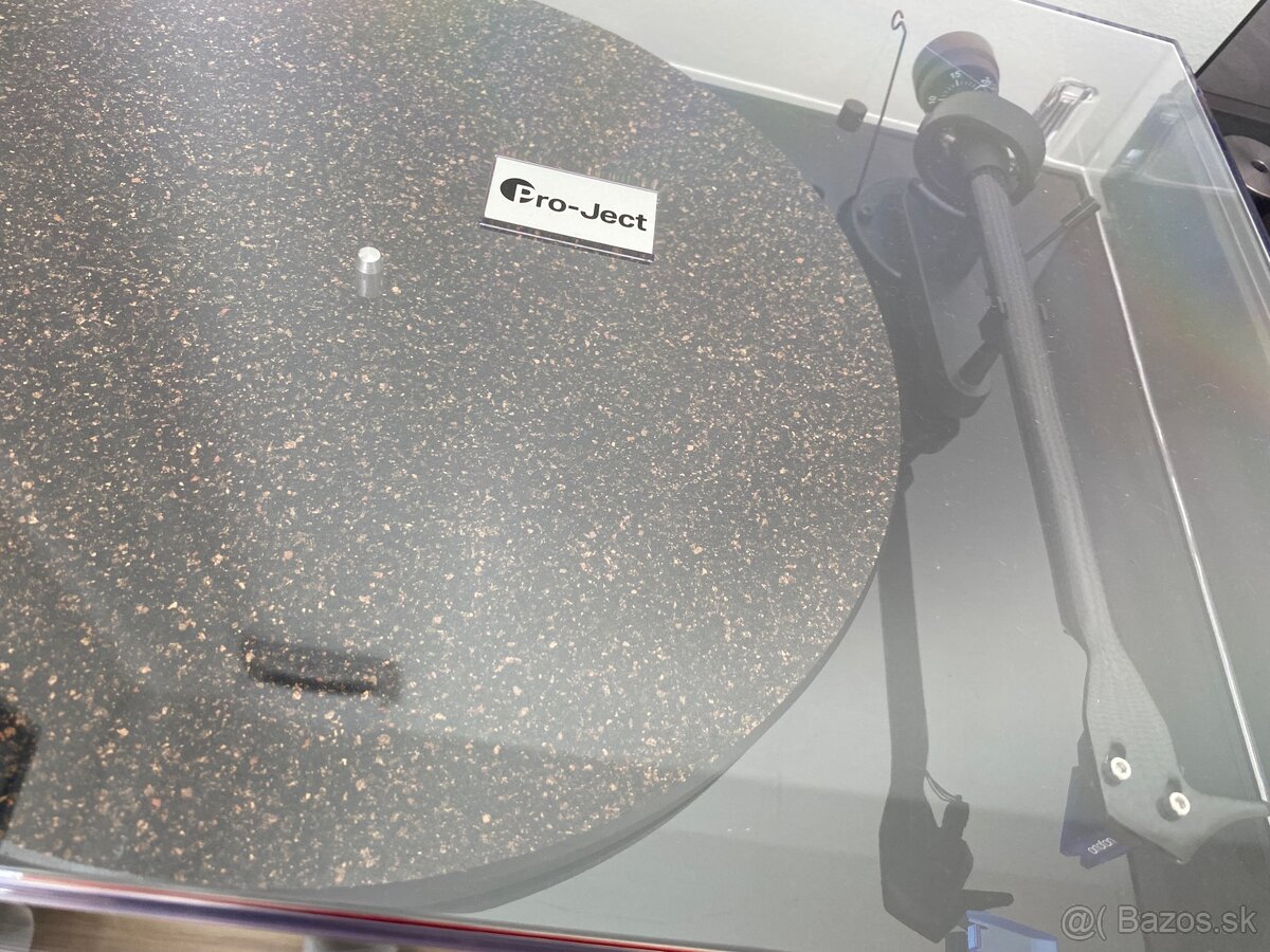 Gramofon Pro-Ject + Ortofon 2M Blue - 4