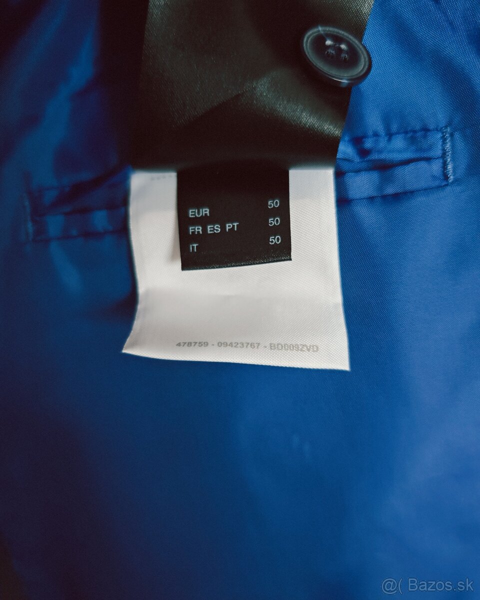 Tmavomodrý oblek - 4