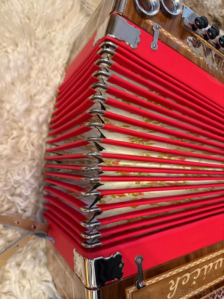 Heligonka Hlaváček - 4