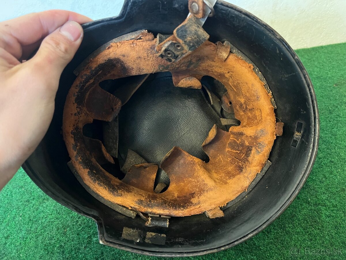 Nemecká vojenská prilba - 4