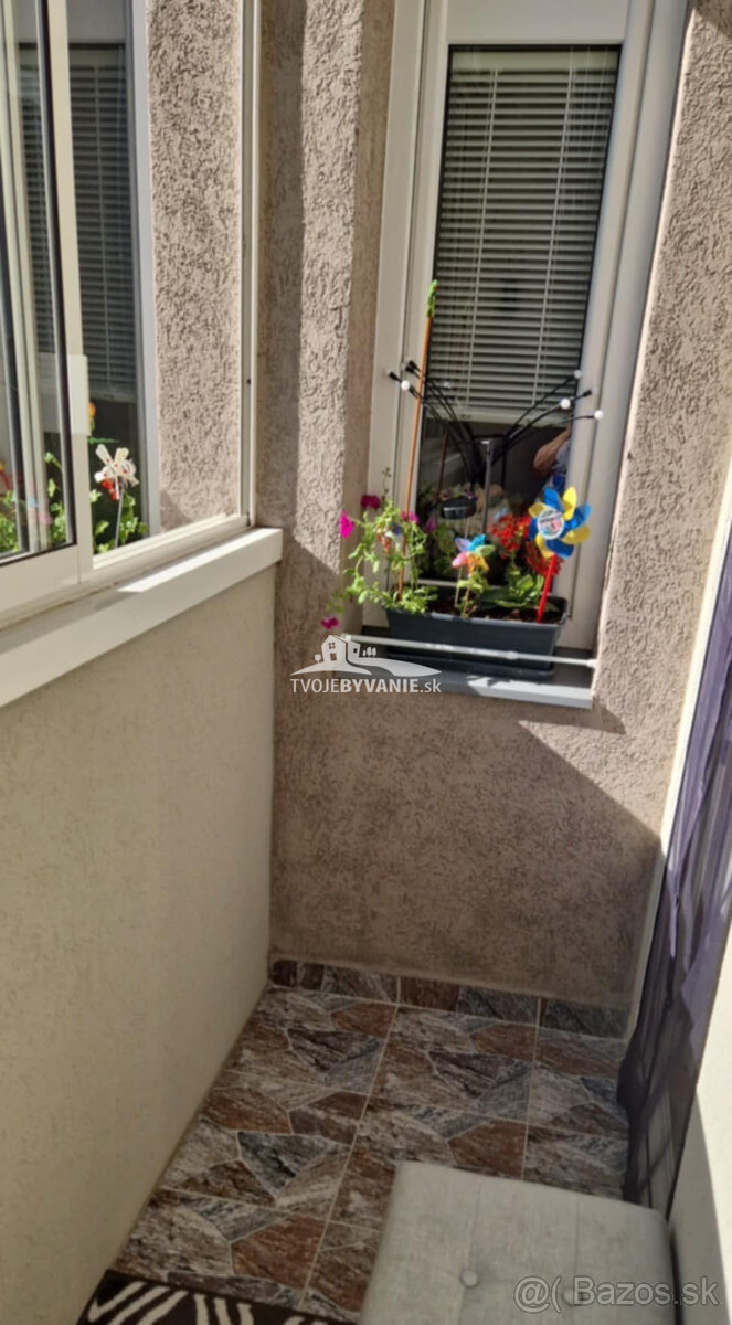 TOP cena - 3-izbový byt na Krivej v centre mesta - 4