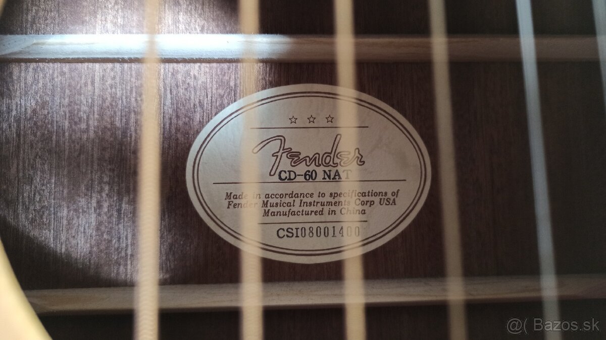 Predám akustickú gitaru Fender D-60 s púzdrom - 4