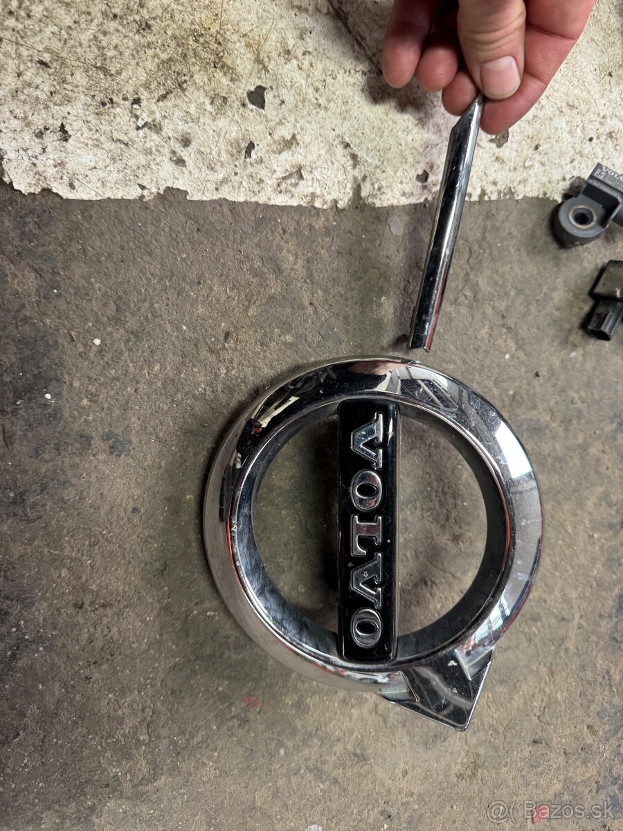 Predám diely Volvo v40 - 4