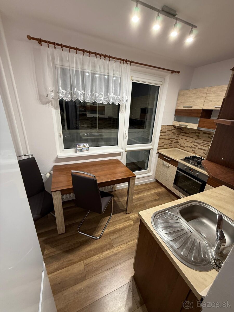 2izbovy byt na prenájom - 4