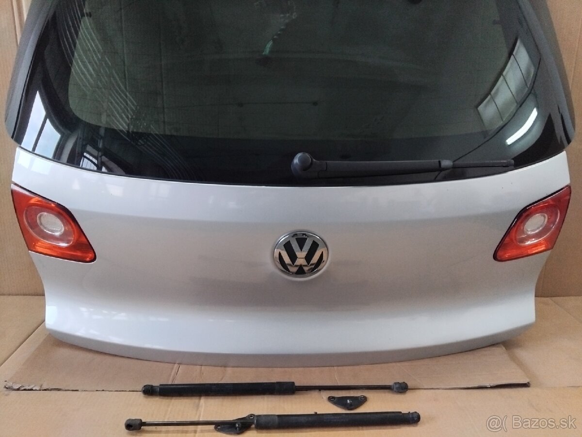 dvere kufra Tiguan 2007-2011 - 4