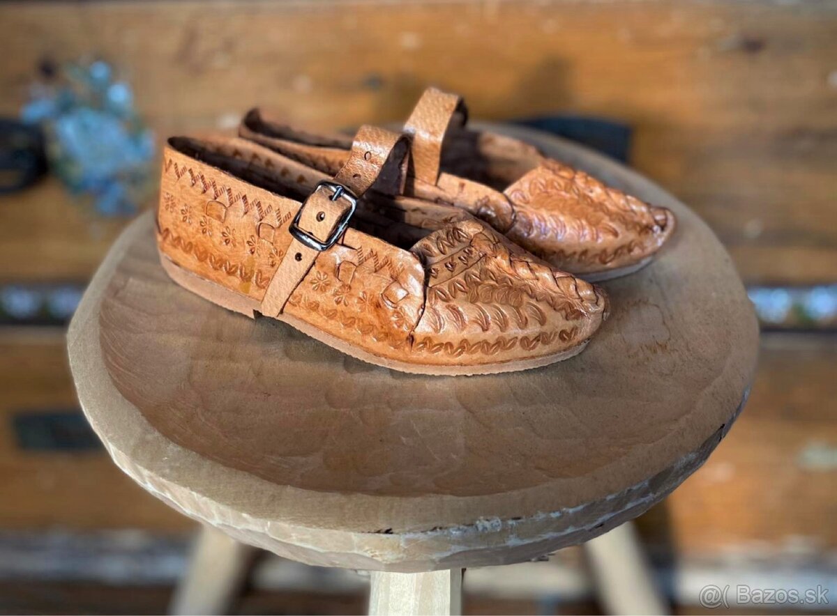 Predám kožené krpce pre deti aj dospelých - 4