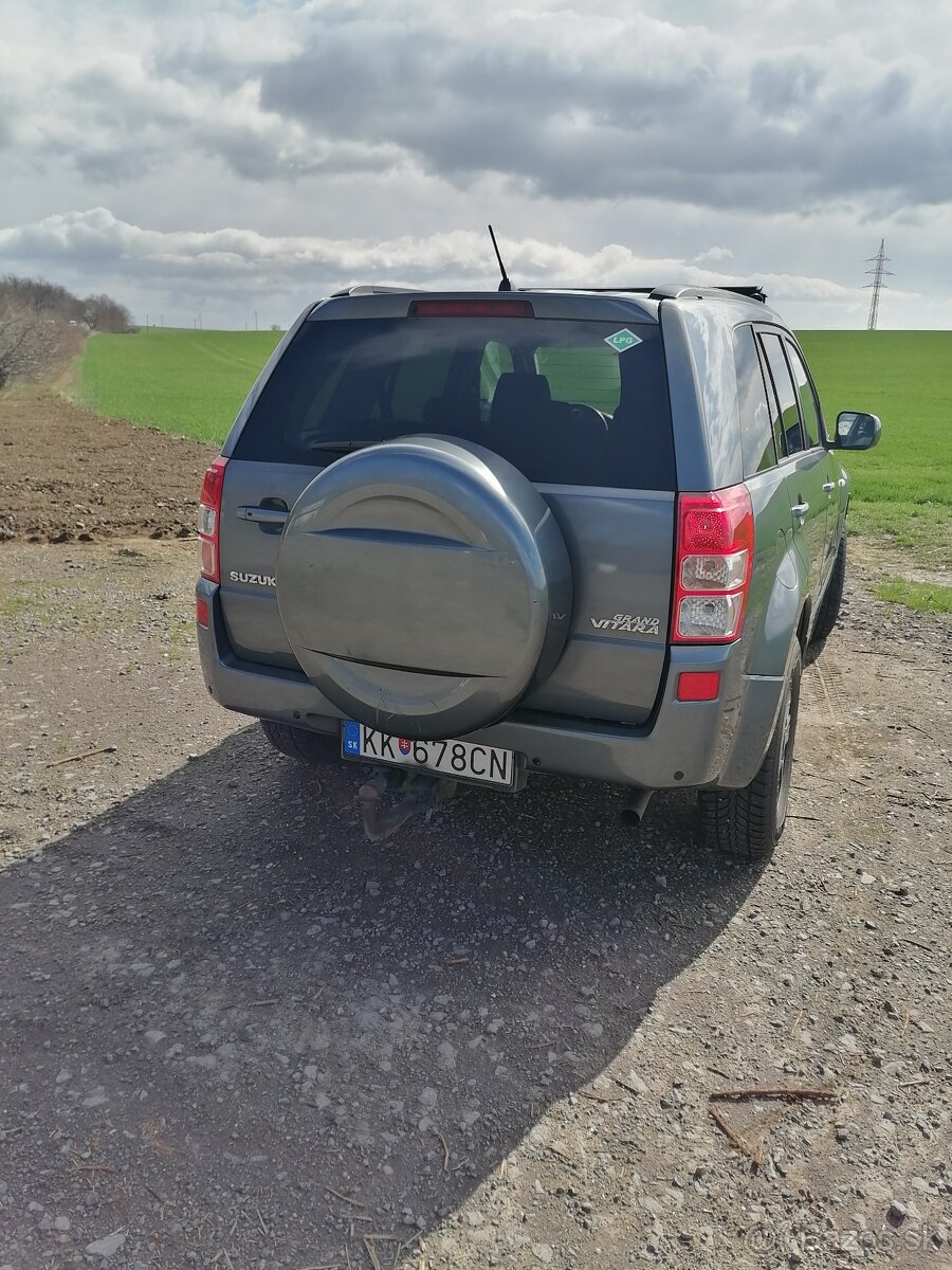 Suzuki Grand Vitara - 4