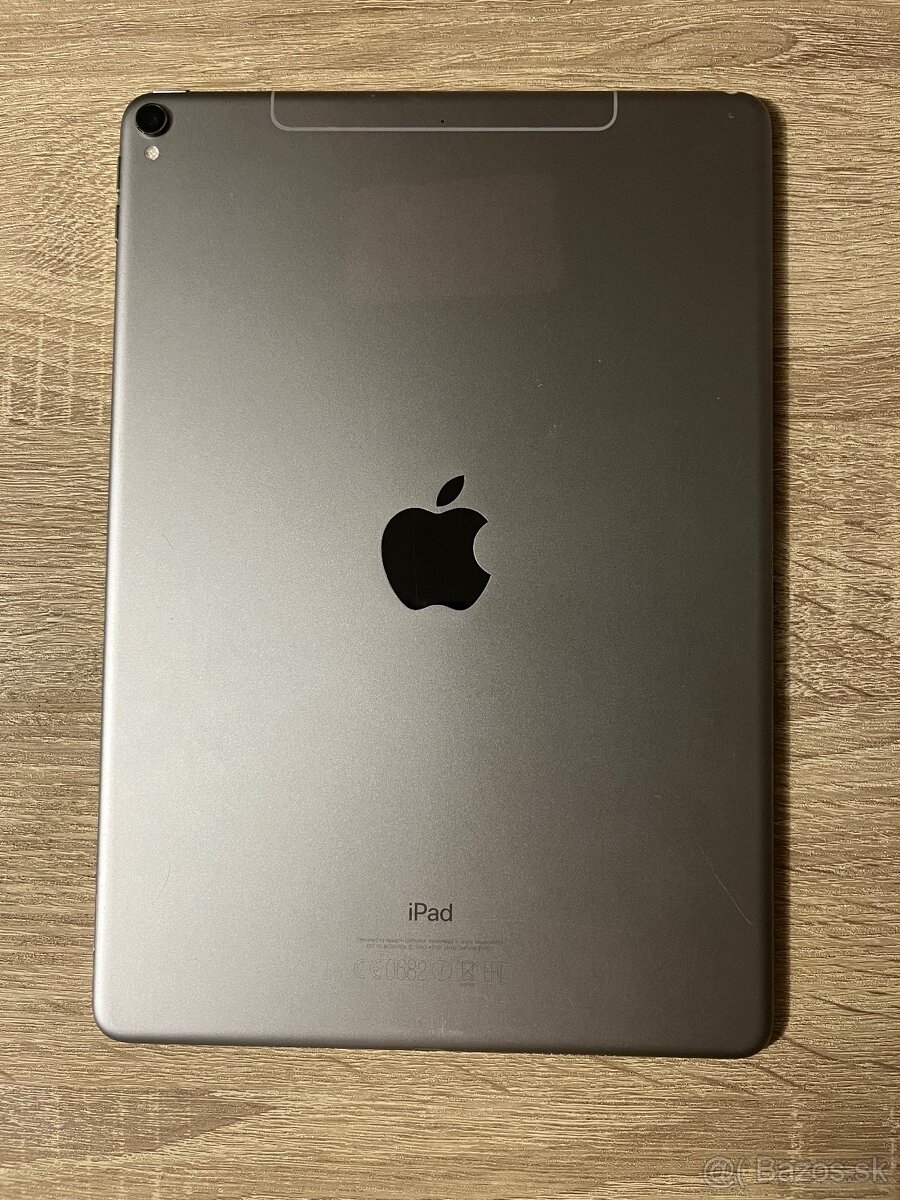 10.5” tablet iPad Pro / 256GB Space Gray Super stav - 4
