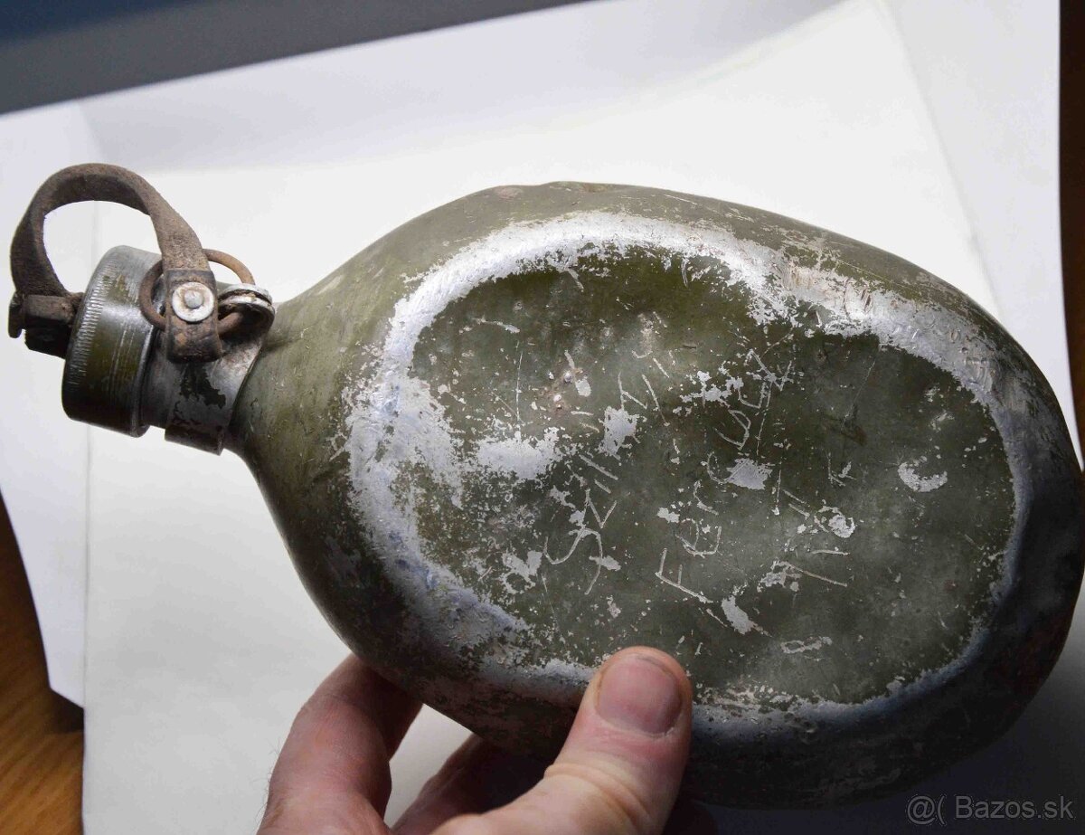 Maďarská vojenská fľaša, 1952 - 4