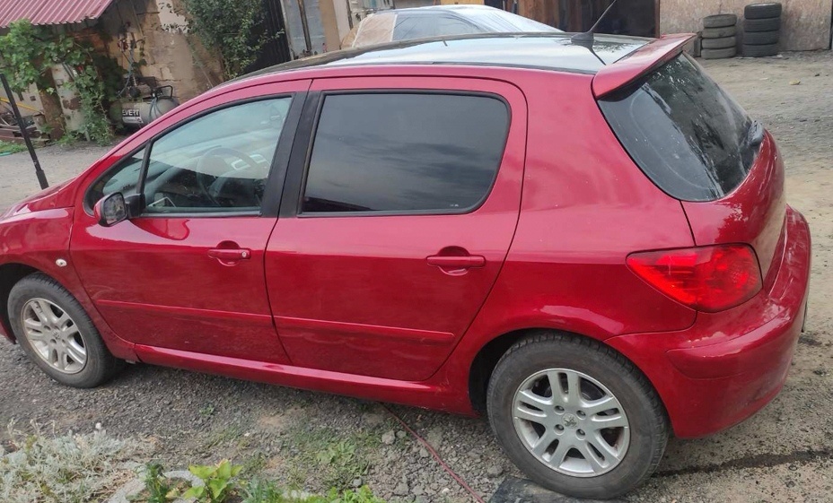 Predám Peugeot 307, rok výroby 2006 - 4