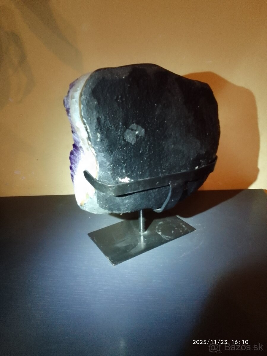 ametystová drúza na stojane - 4