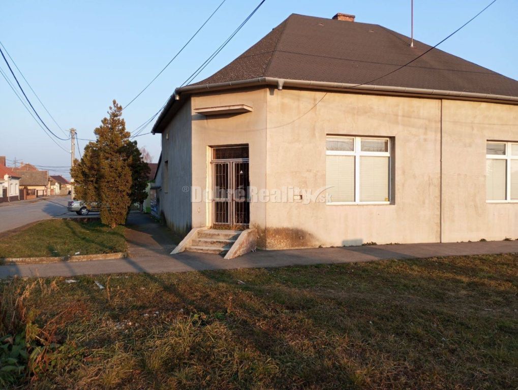Podnikateľský objekt s perspektívou na PREDAJ - 4