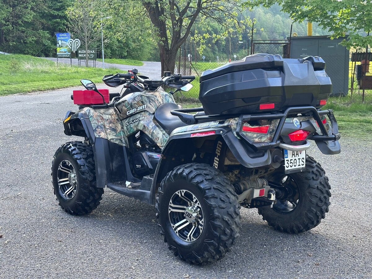 Can am outlander 800R