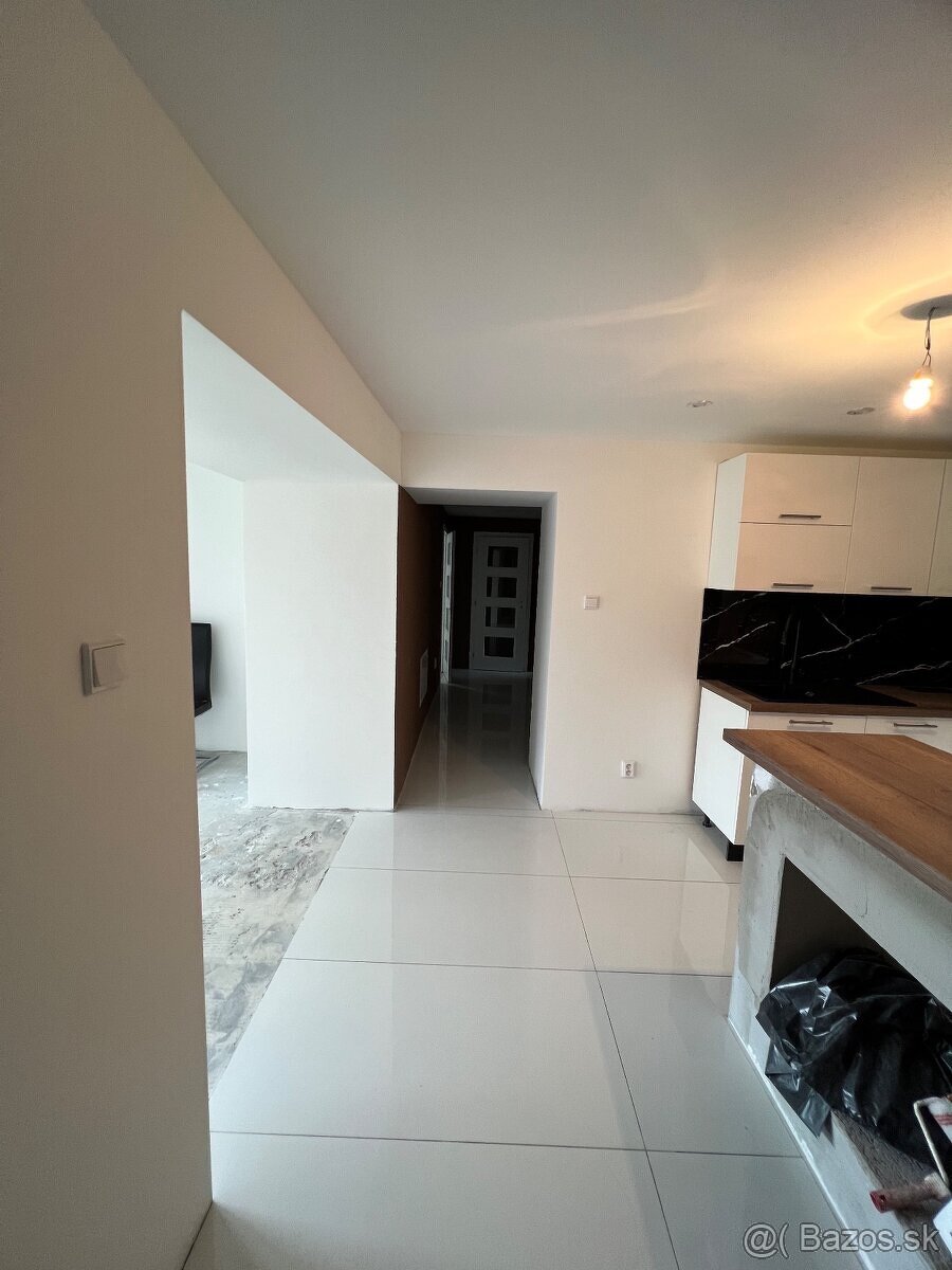 Na predaj 3 izbový rodinný dom, Kolta - 4