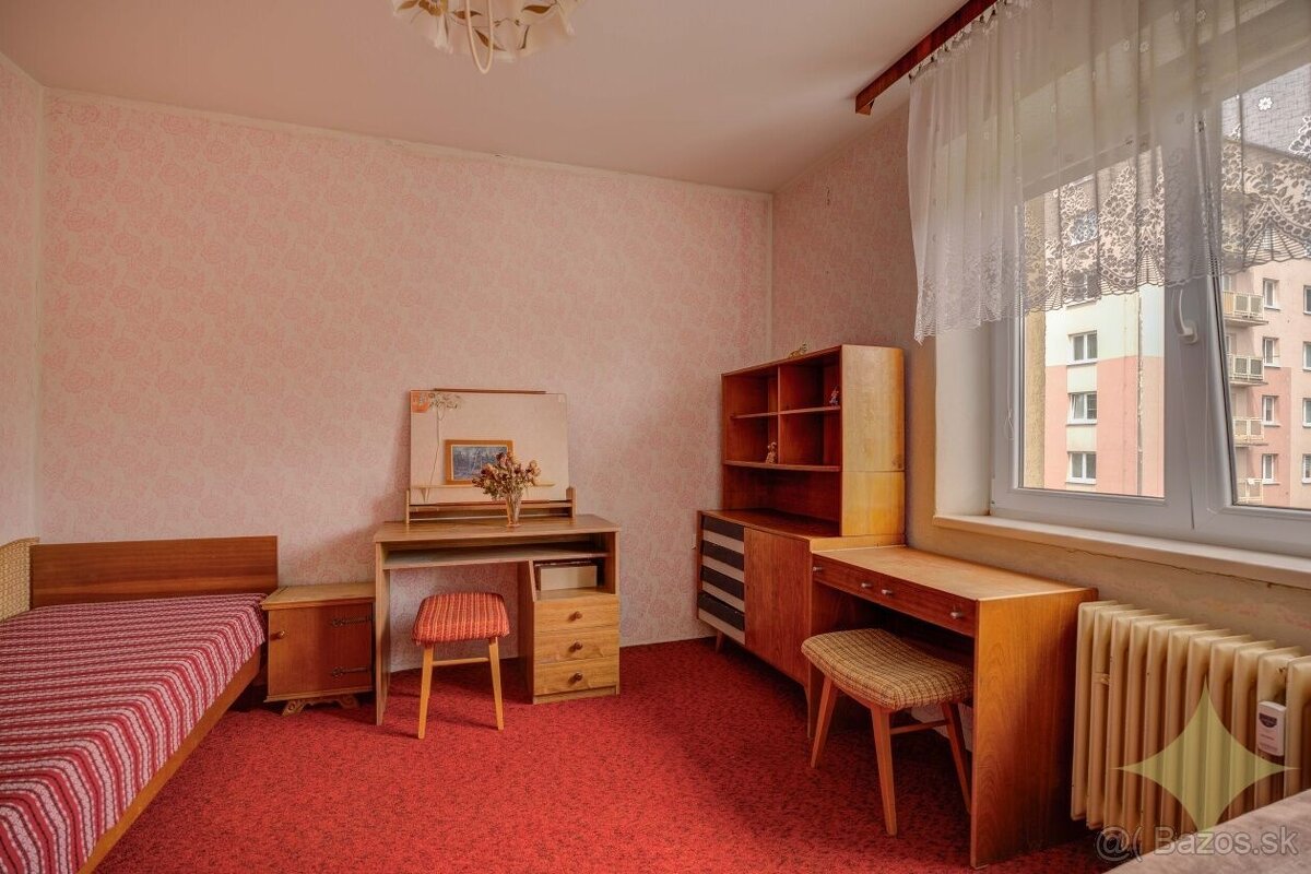 Na predaj, 3 izbový byt, ul. Dolná, Banská Štiavnica - 4