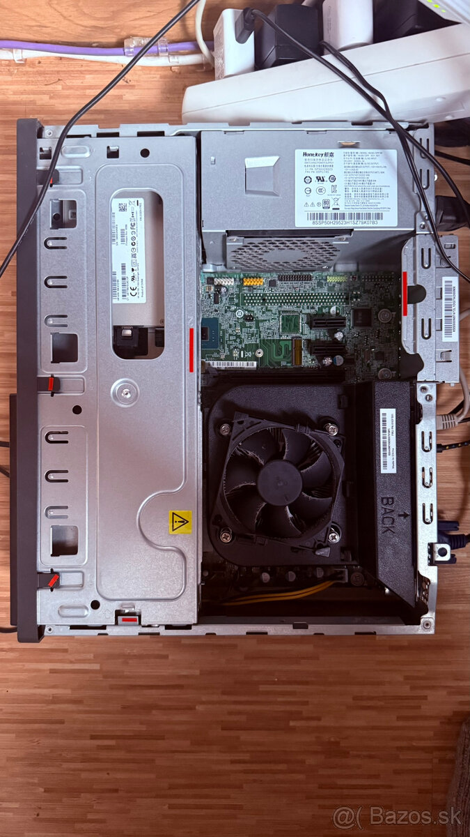 Lenovo ThinkCentre M710s - 4