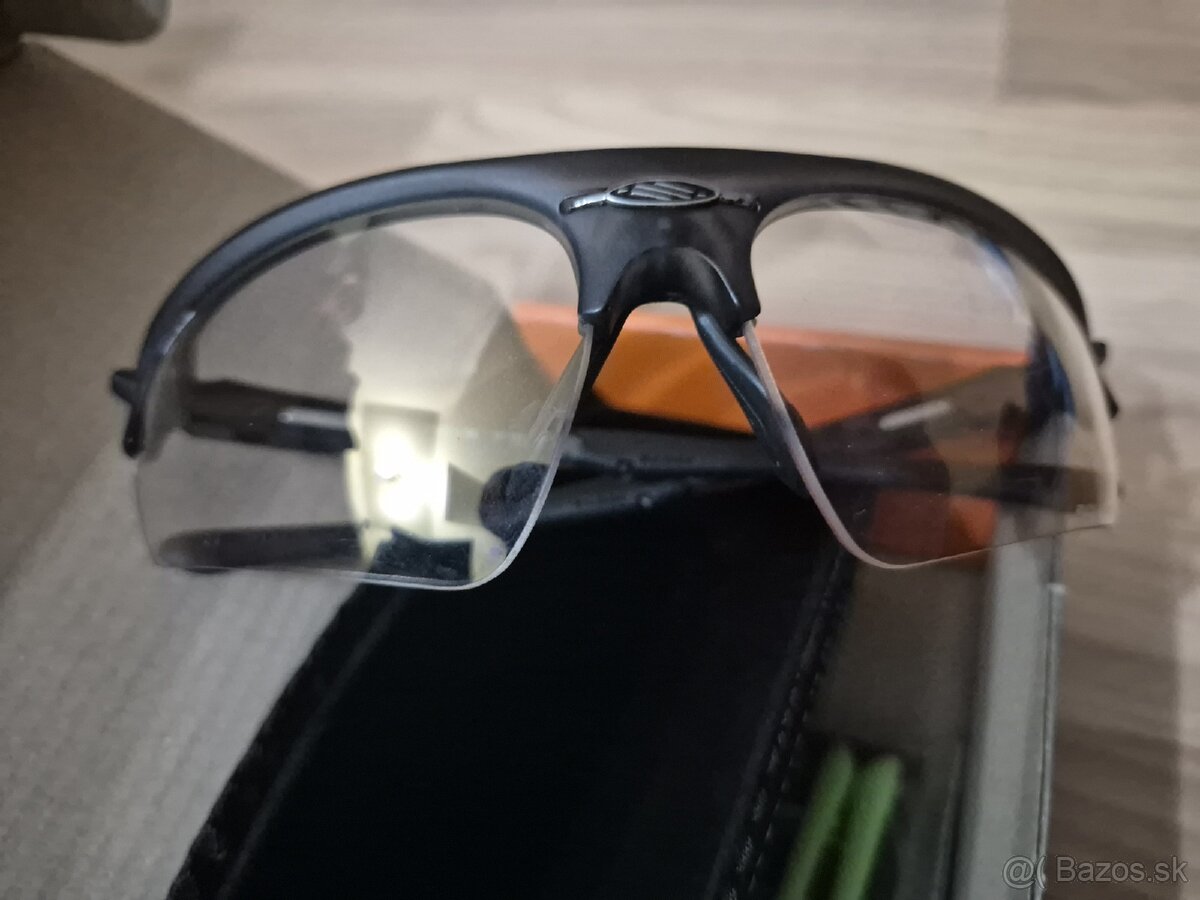 CUBE TEAM LINE ,CASTELLI ,RUDY PROJECT - 4