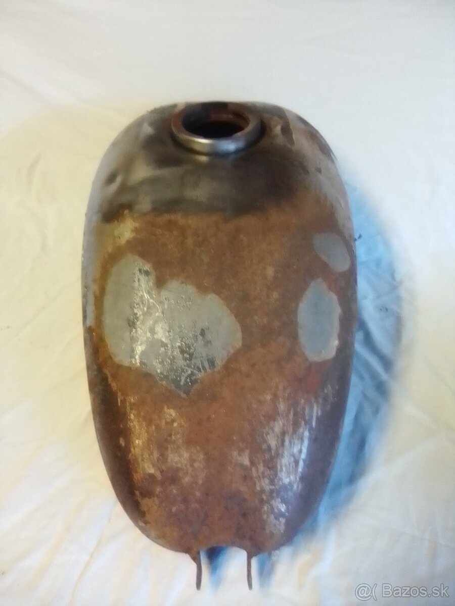 Nádrž CZ 125 na repas - 4