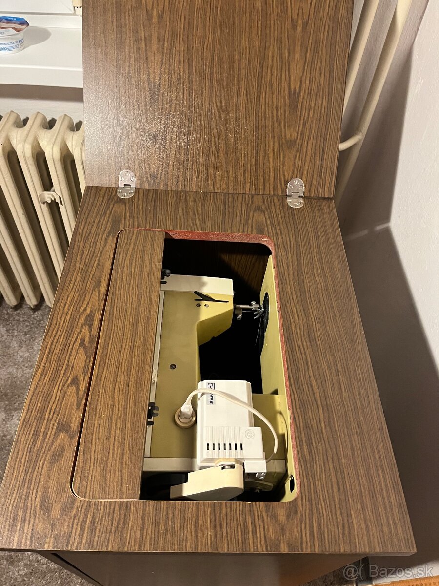 Šijací stroj Veritas - 4